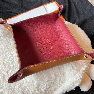 hermes leather Mises et Relances change tray